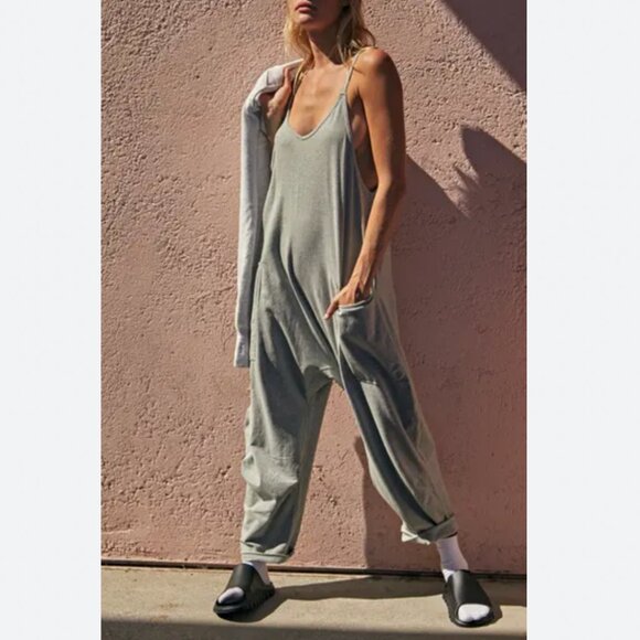 FREE PEOPLE MOVEMENT Hot Shot Onesie Light Grey Large Harem - Picture 1 of 4